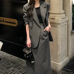 vêtement femme costume jupe long droit gris foncé