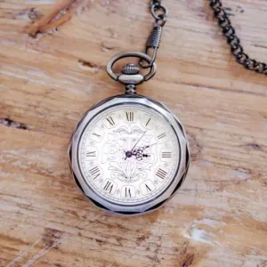 accessoire de mode montre à gousset en acier