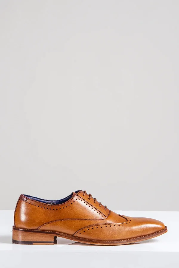 brogues Carson en cuir de qualité